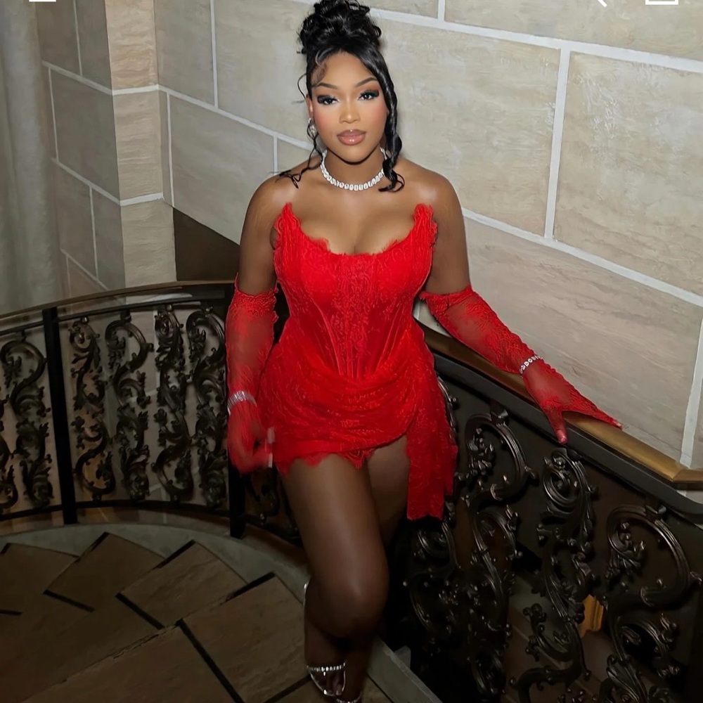 Mad In Love Dress - Red
